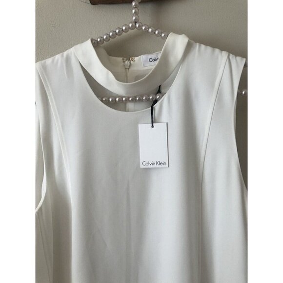 NWT Calvin Klein Womens Size M White Sleeveless Tunic Top Cut Out Neckline - Picture 2 of 5